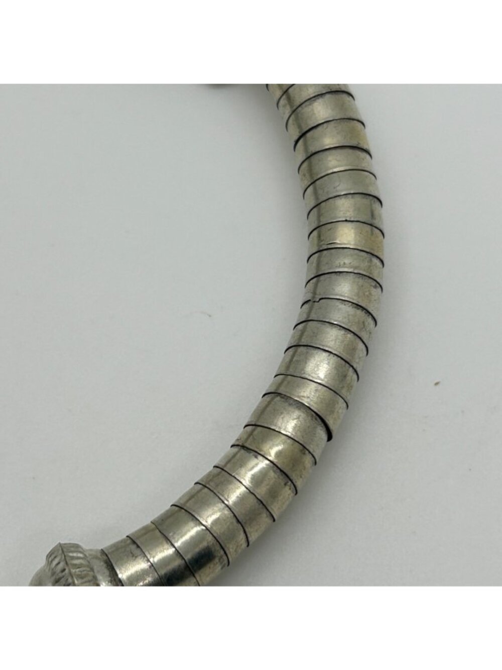 Modernist Statement Necklace Choker Industrial Memory Wire Spiral Pendant 16" - Picture 9 of 11